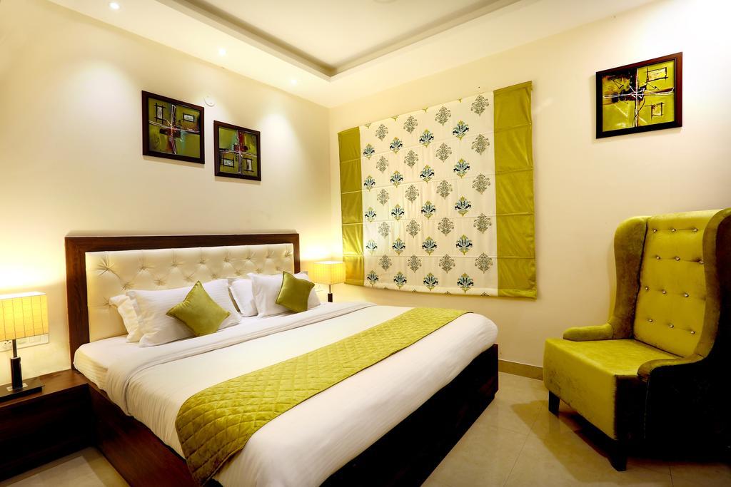 Hotel Rk Grande Λουντιάνα Δωμάτιο φωτογραφία