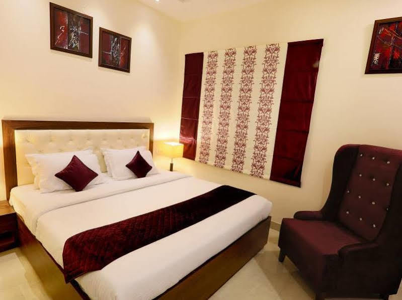 Hotel Rk Grande Λουντιάνα Εξωτερικό φωτογραφία