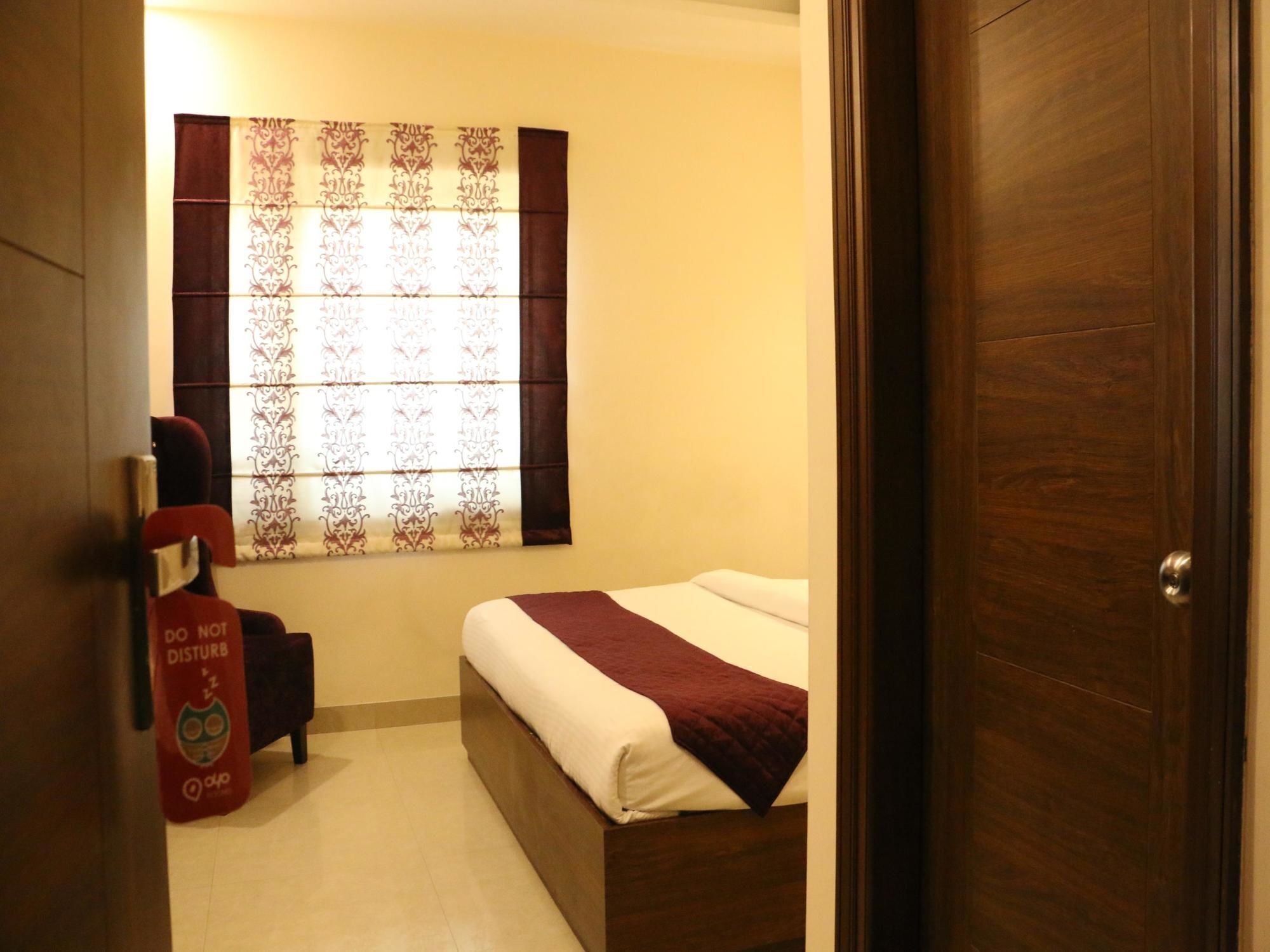 Hotel Rk Grande Λουντιάνα Εξωτερικό φωτογραφία